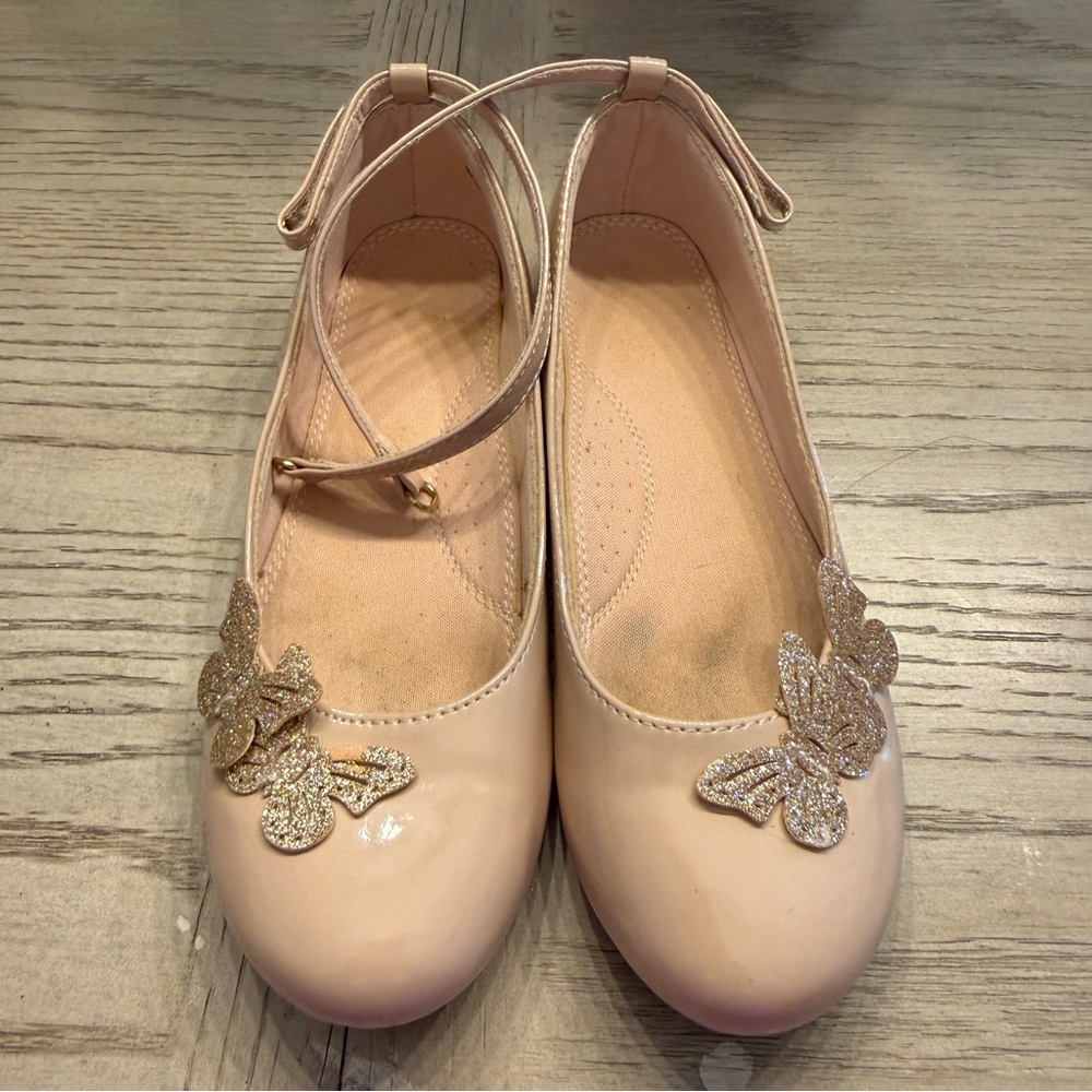 Charming Kids Dress Shoes with Glitter Accents